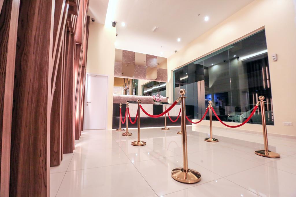 Supreme Hotel Malacca Exterior foto
