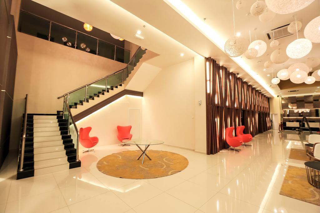 Supreme Hotel Malacca Exterior foto