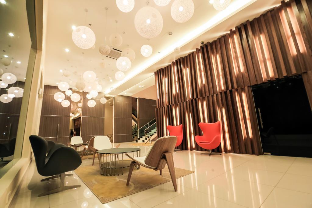 Supreme Hotel Malacca Exterior foto