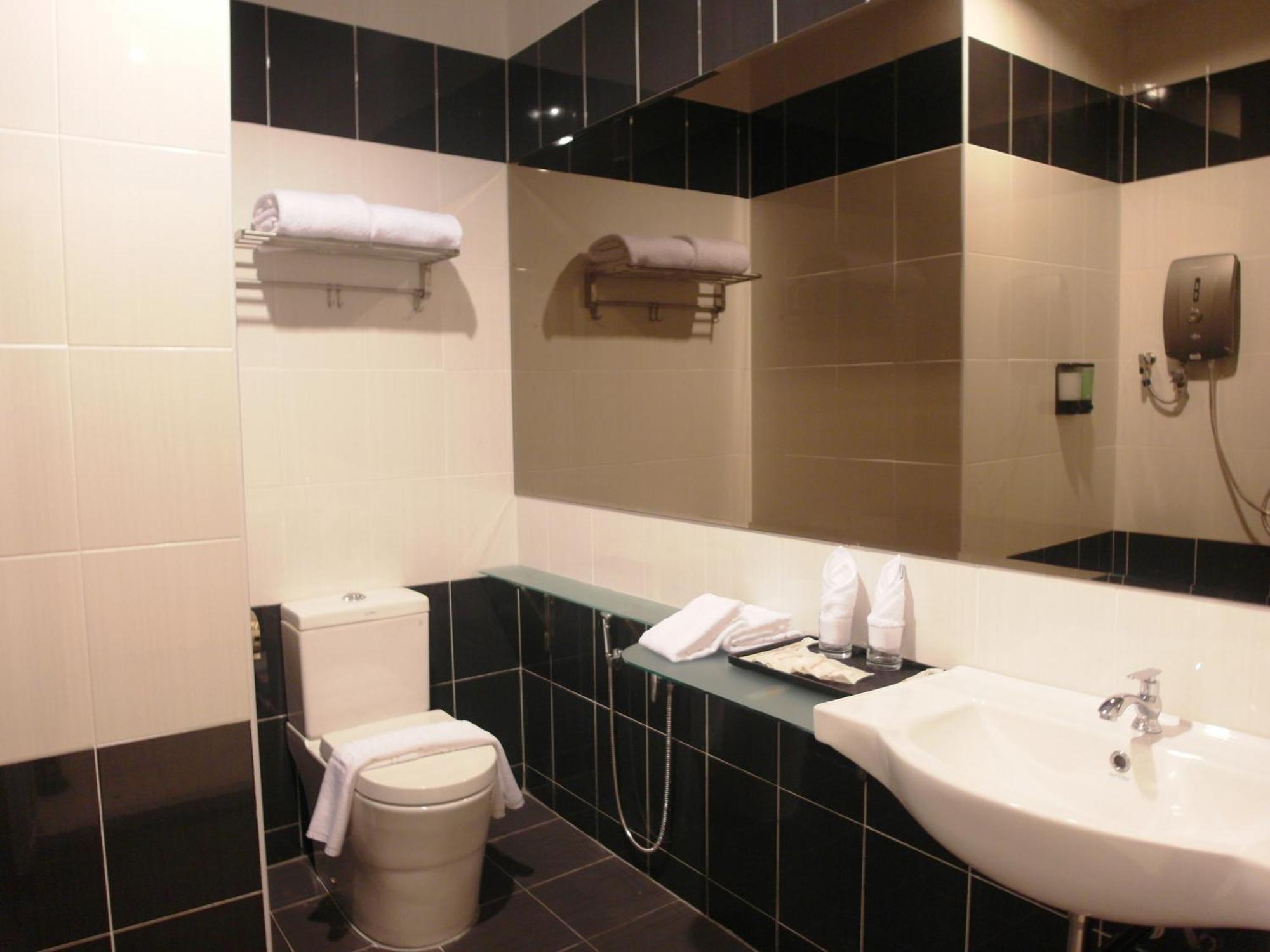 Supreme Hotel Malacca Habitación foto