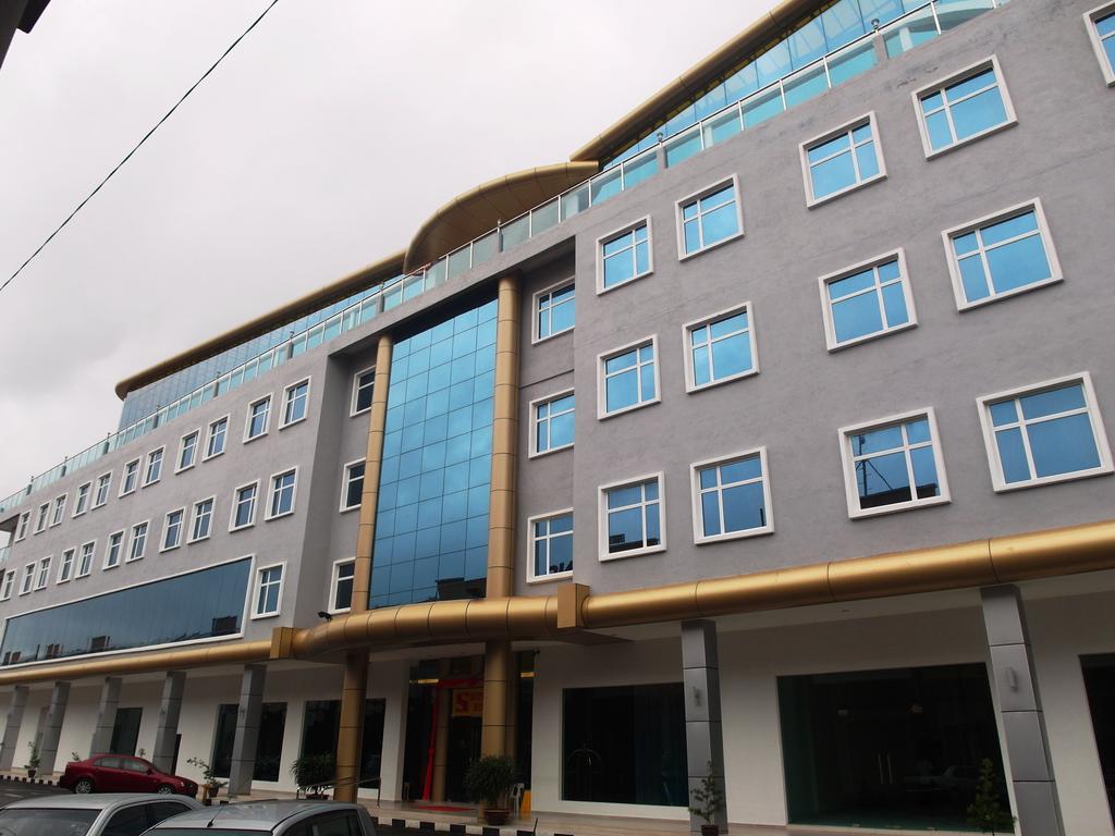 Supreme Hotel Malacca Exterior foto