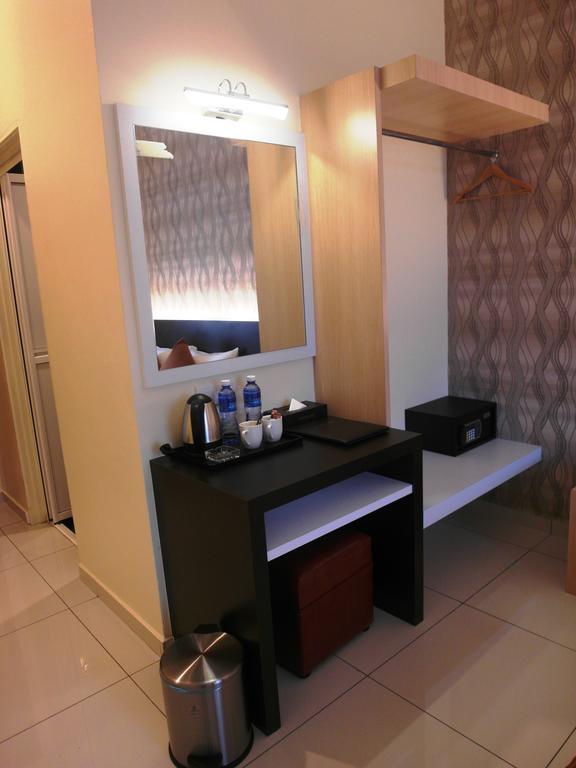 Supreme Hotel Malacca Habitación foto