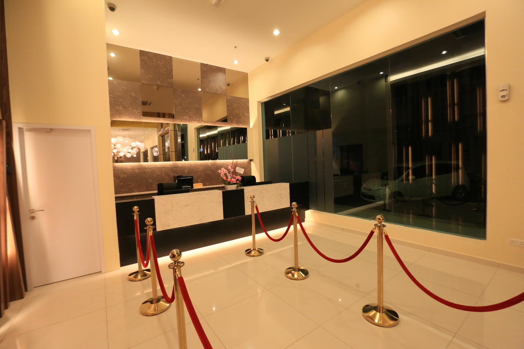 Supreme Hotel Malacca Exterior foto