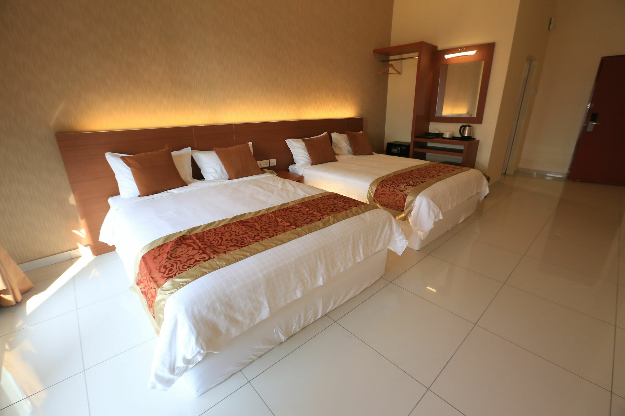 Supreme Hotel Malacca Exterior foto