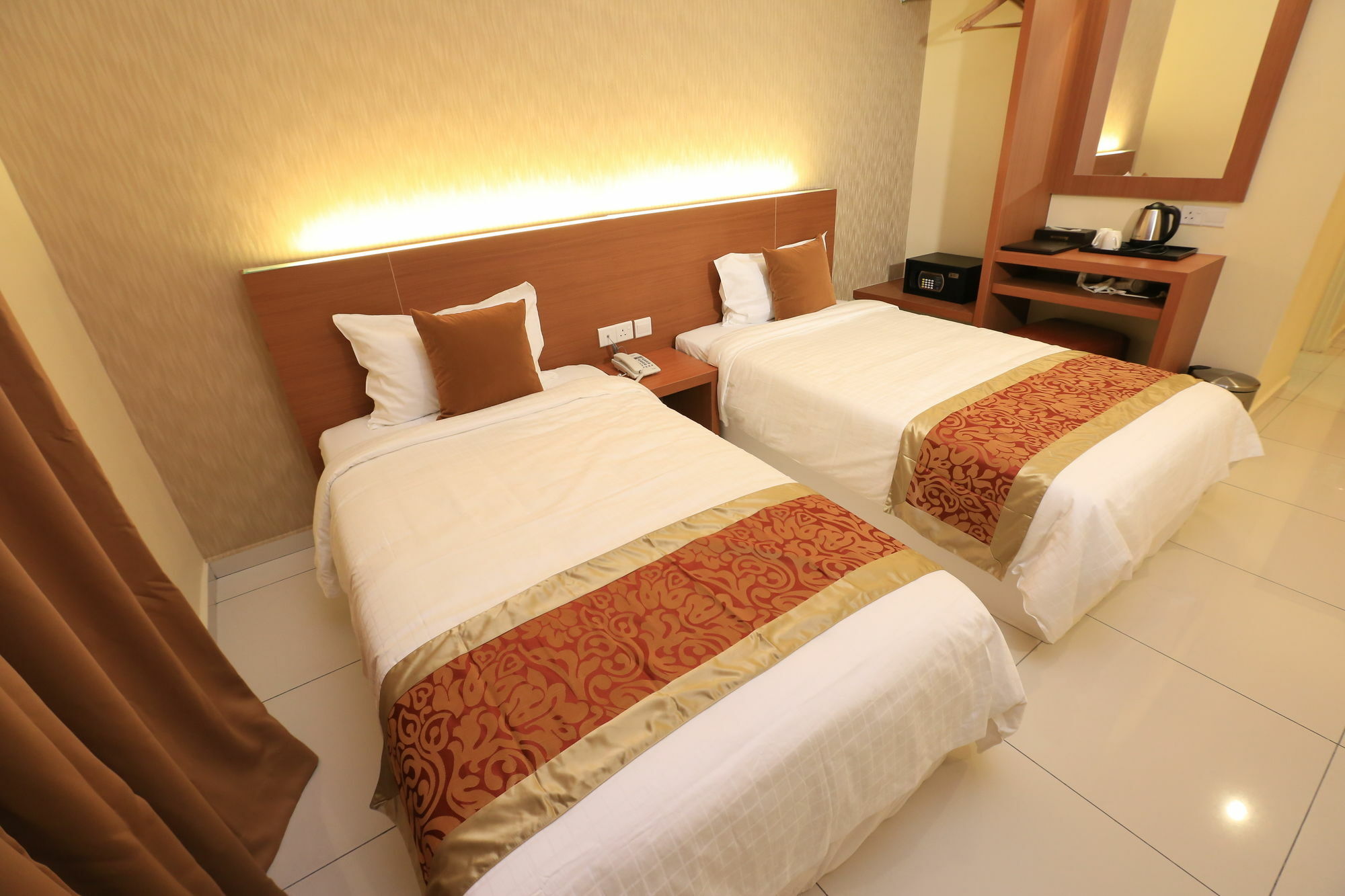 Supreme Hotel Malacca Exterior foto