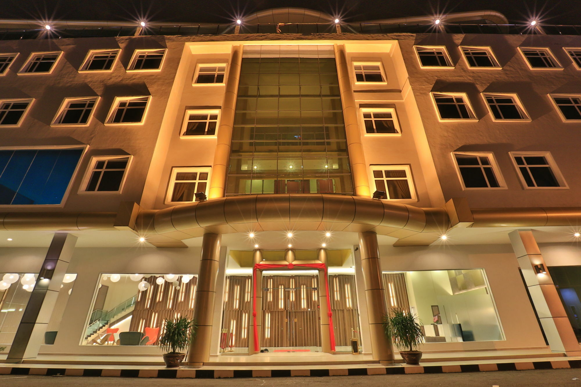 Supreme Hotel Malacca Exterior foto